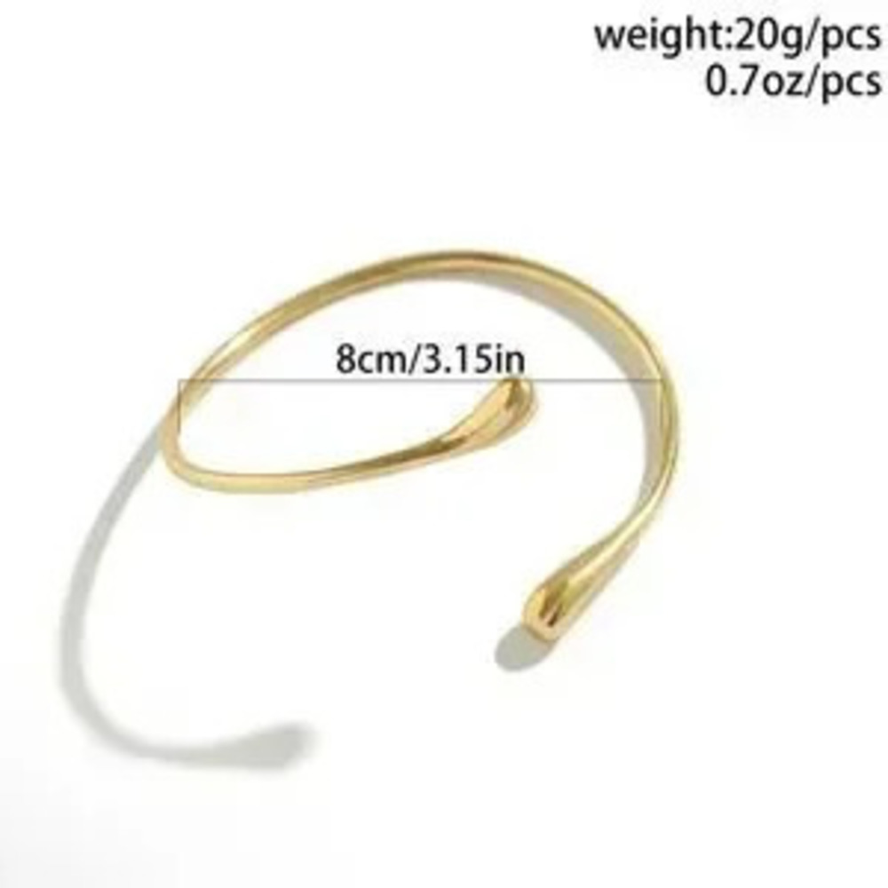 Elegant silver Arm Cuff Bracelet
